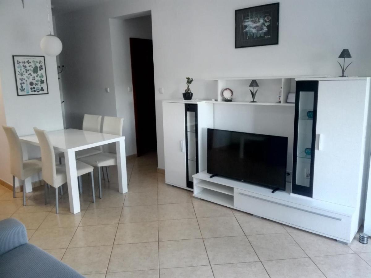Apartments Desiree & Daniel Dramalj Bagian luar foto